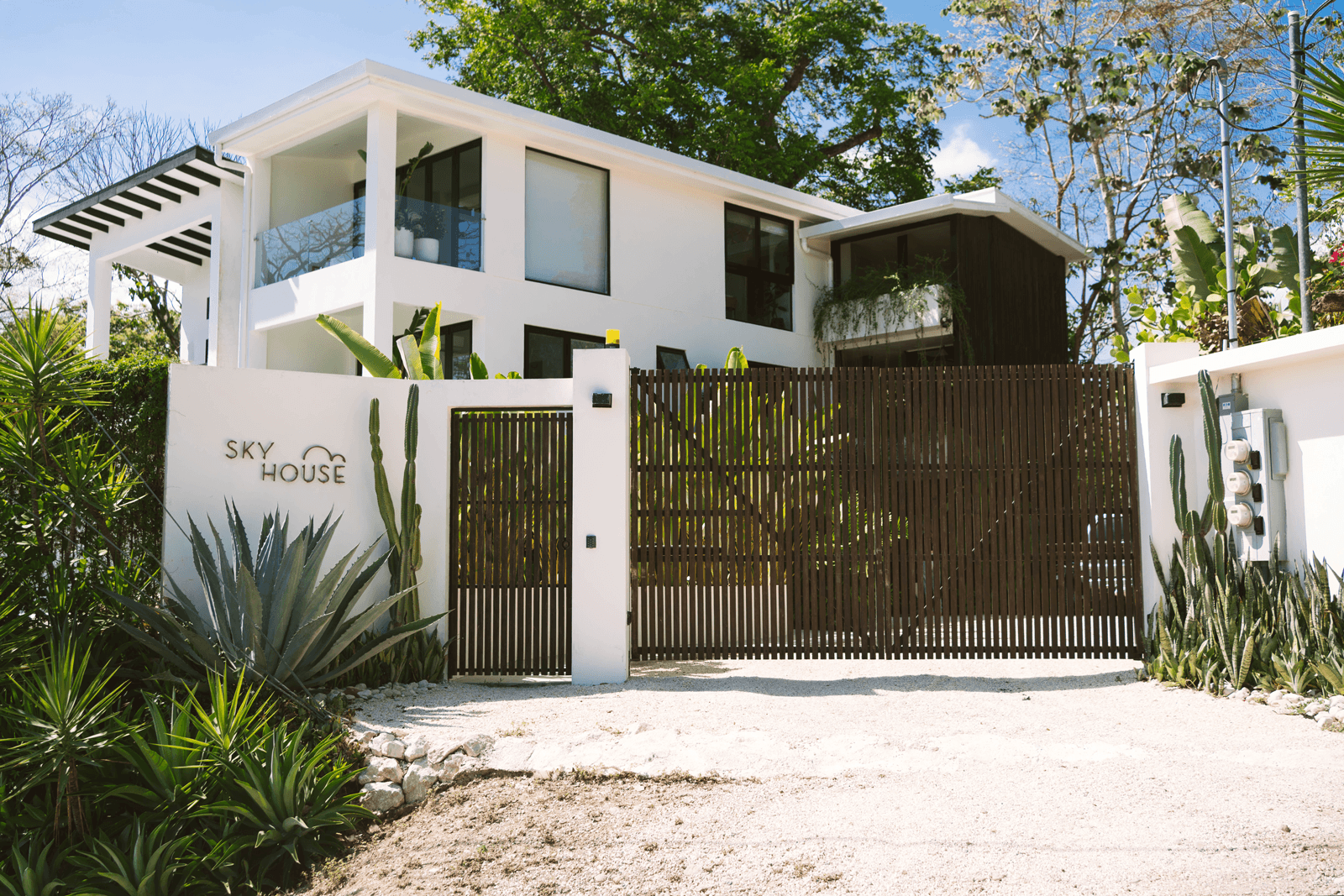 Property Management — Avellanas Property Management
